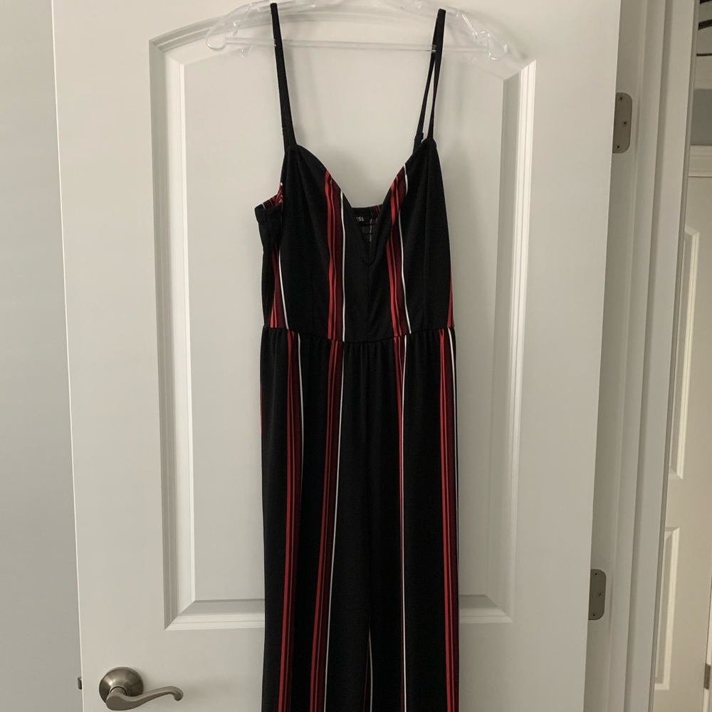 Express deep v jumper